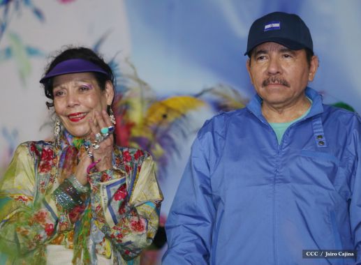 Presidente Daniel y Compañera Rosario en 37 Aniversario del Repliegue a Masaya