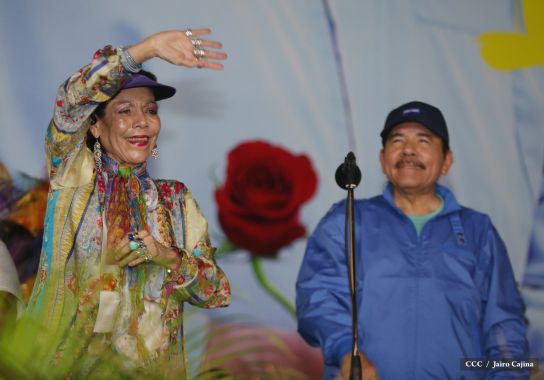 Presidente Daniel y Compañera Rosario en 37 Aniversario del Repliegue a Masaya