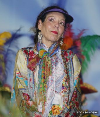 Presidente Daniel y Compañera Rosario en 37 Aniversario del Repliegue a Masaya