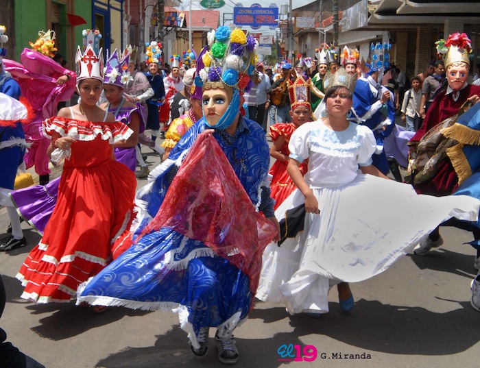 Tope de Santos en Carazo