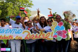 Juventud, Adelante con Daniel!