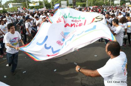 Juventud, Adelante con Daniel!