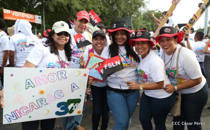 Juventud, Adelante con Daniel!