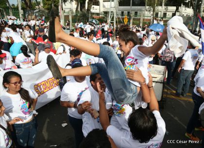 Juventud, Adelante con Daniel!