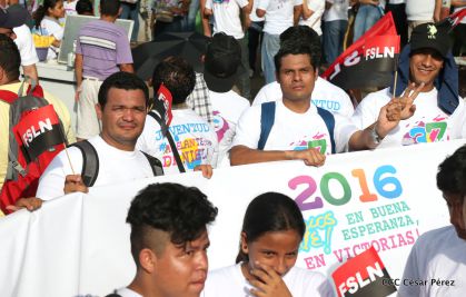 Juventud, Adelante con Daniel!