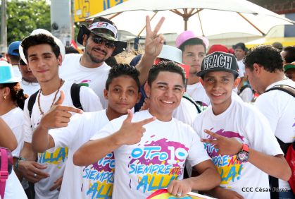 Juventud, Adelante con Daniel!