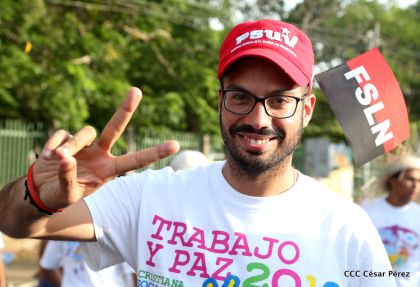 Juventud, Adelante con Daniel!