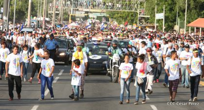 Juventud, Adelante con Daniel!