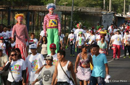 Juventud, Adelante con Daniel!