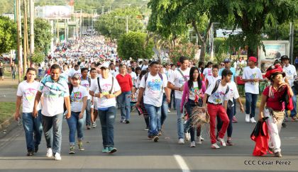 Juventud, Adelante con Daniel!