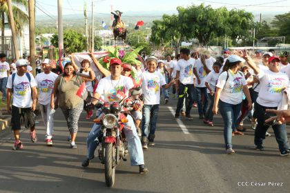 Juventud, Adelante con Daniel!