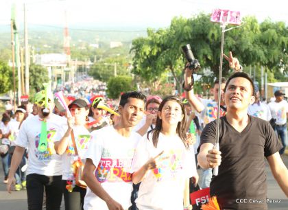 Juventud, Adelante con Daniel!