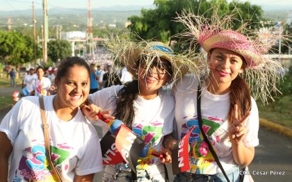 Juventud, Adelante con Daniel!