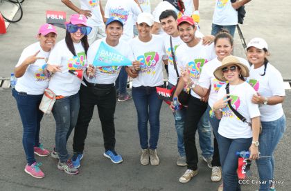 Juventud, Adelante con Daniel!