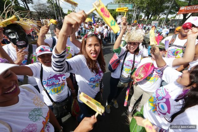 Juventud, Adelante con Daniel!