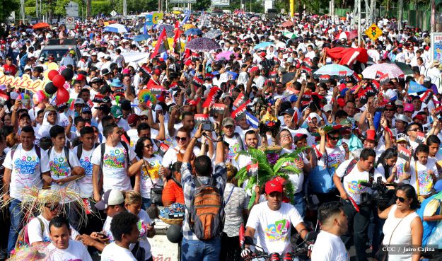 Juventud, Adelante con Daniel!