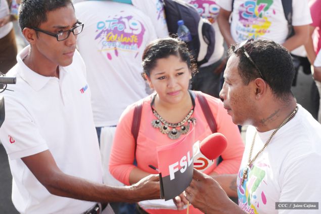 Juventud, Adelante con Daniel!