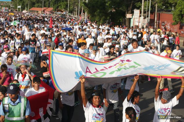 Juventud, Adelante con Daniel!