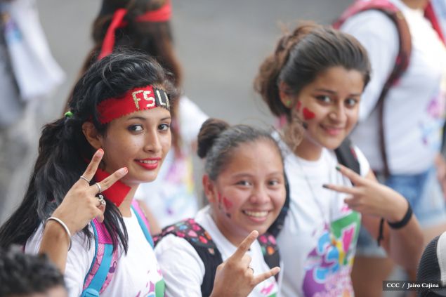 Juventud, Adelante con Daniel!