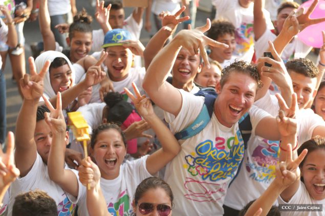 Juventud, Adelante con Daniel!