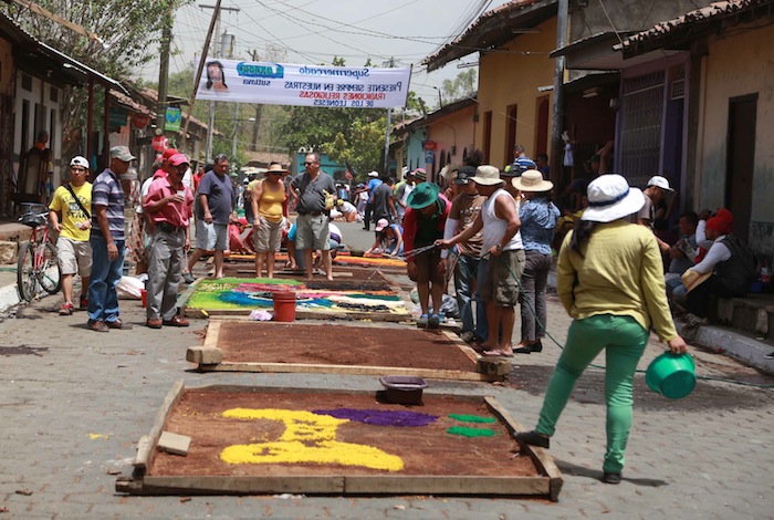 Alfombras Pasionarias en León