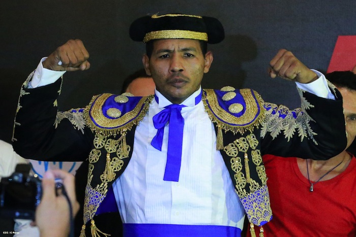 Mayorga y Level en el peso, y mañana habrá guerra en el Octágono