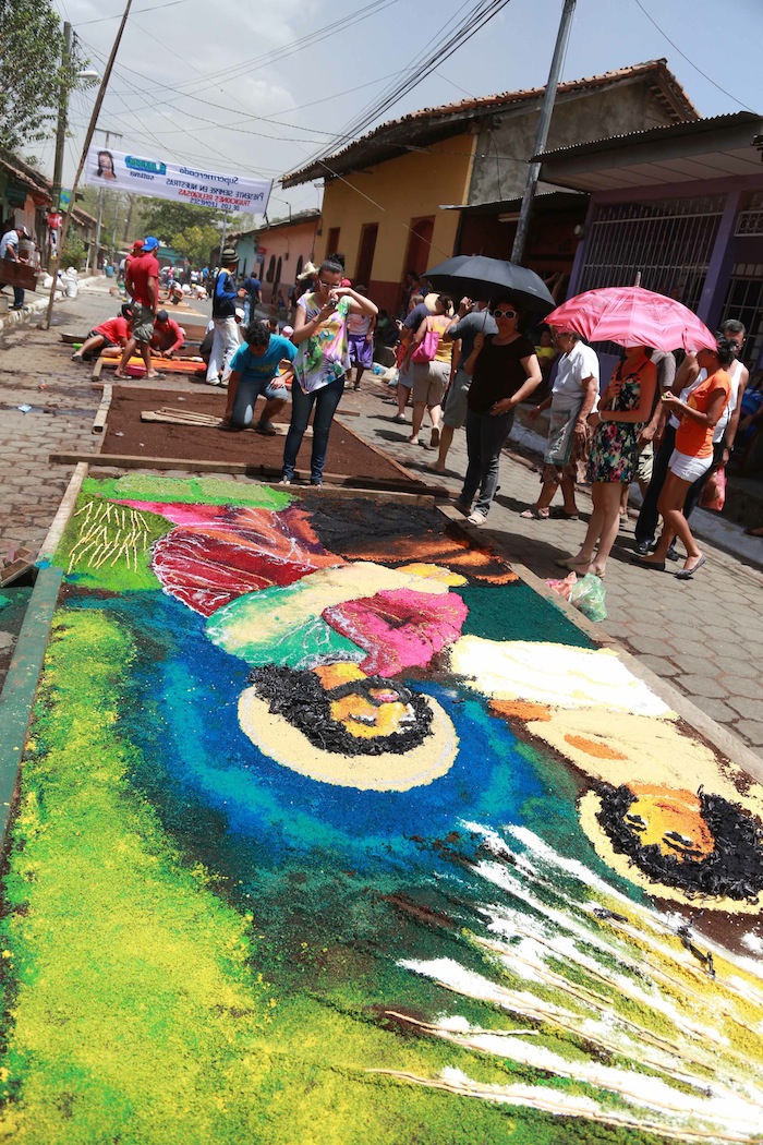Alfombras Pasionarias en León