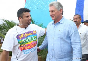 Daniel y Rosario celebran el 37 Aniversario de la Revolución Popular Sandinista