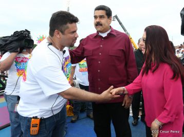 Daniel y Rosario celebran el 37 Aniversario de la Revolución Popular Sandinista