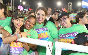 Daniel y Rosario celebran el 37 Aniversario de la Revolución Popular Sandinista