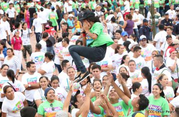 Daniel y Rosario celebran el 37 Aniversario de la Revolución Popular Sandinista