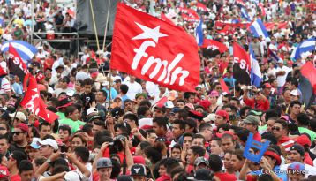Daniel y Rosario celebran el 37 Aniversario de la Revolución Popular Sandinista