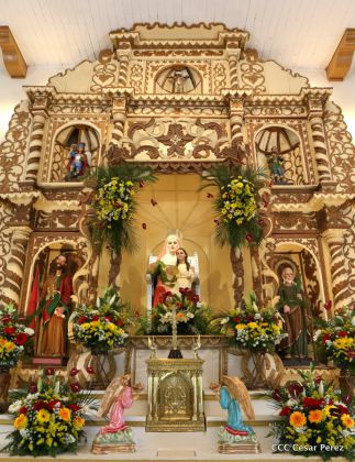 Cardenal Brenes oficia Misa en honor a Santa Ana