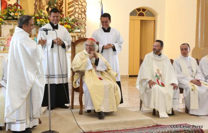 Cardenal Brenes oficia Misa en honor a Santa Ana