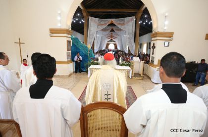 Cardenal Brenes oficia Misa en honor a Santa Ana