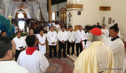Cardenal Brenes oficia Misa en honor a Santa Ana