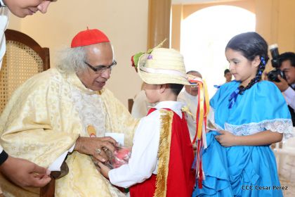 Cardenal Brenes oficia Misa en honor a Santa Ana