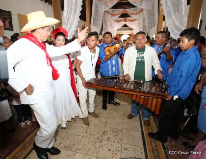 Cardenal Brenes oficia Misa en honor a Santa Ana