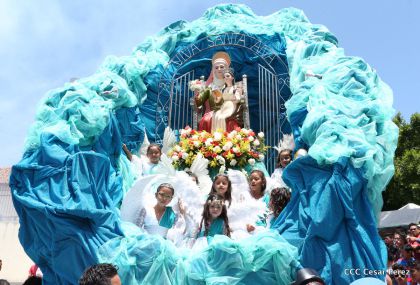 Cardenal Brenes oficia Misa en honor a Santa Ana