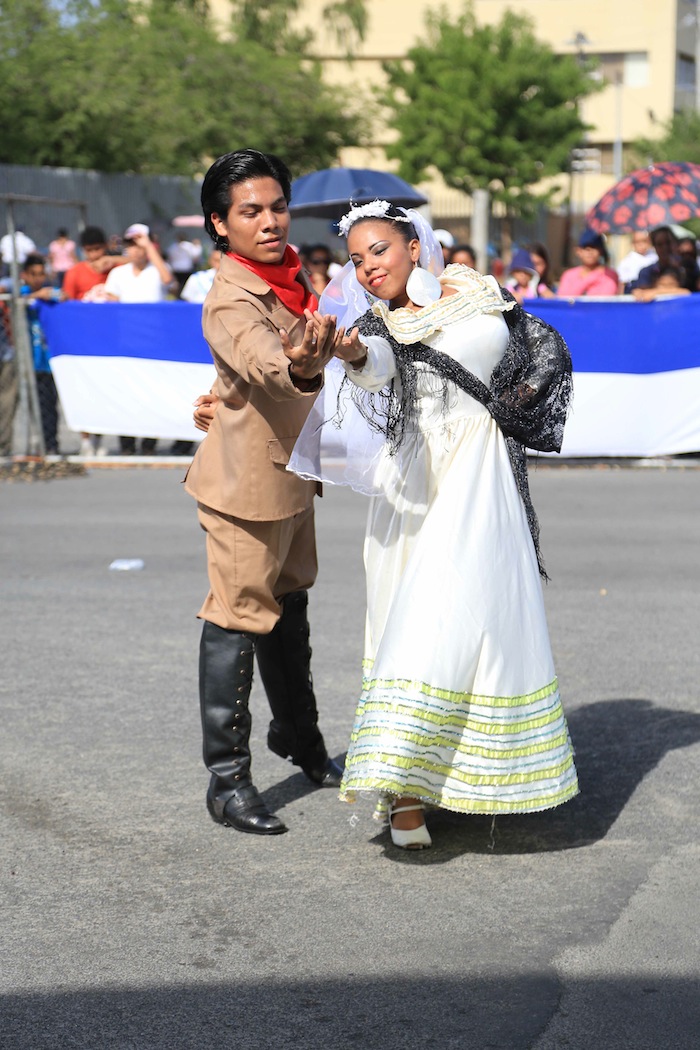 Inician Desfiles Patrios 2013