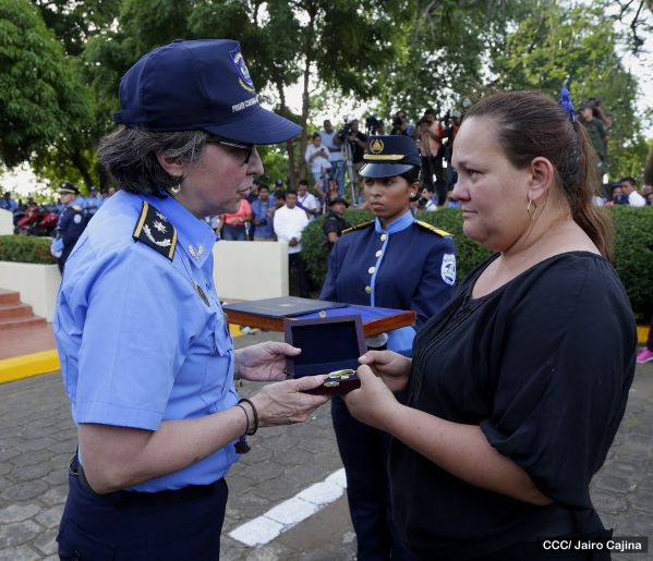 Homenaje póstumo al Comisionado General Buenaventura Miranda Fitoria