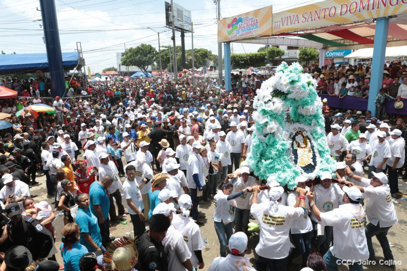 Bajada de Santo Domingo de Guzmán a Managua (1 de agosto 2016)