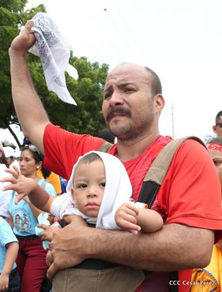 Bajada de Santo Domingo de Guzmán a Managua (1 de agosto 2016)