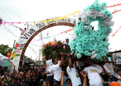 Bajada de Santo Domingo de Guzmán a Managua (1 de agosto 2016)