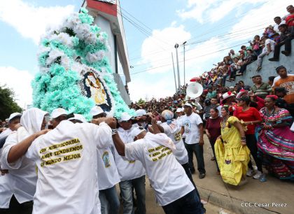 Bajada de Santo Domingo de Guzmán a Managua (1 de agosto 2016)