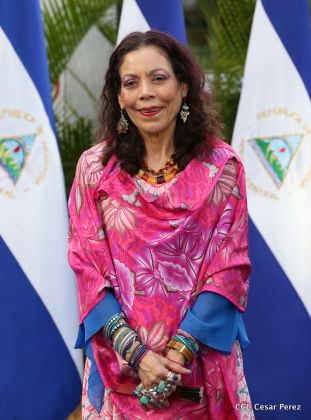 Daniel y Rosario, fórmula presidencial del Frente Sandinista y la Alianza Unida, Nicaragua Triunfa