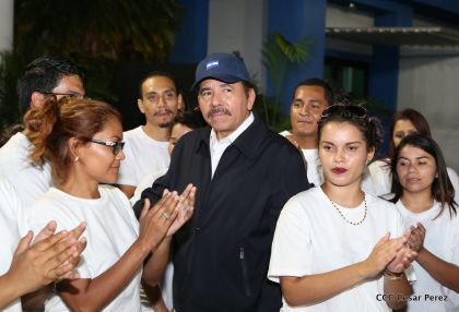Daniel y Rosario, fórmula presidencial del Frente Sandinista y la Alianza Unida, Nicaragua Triunfa