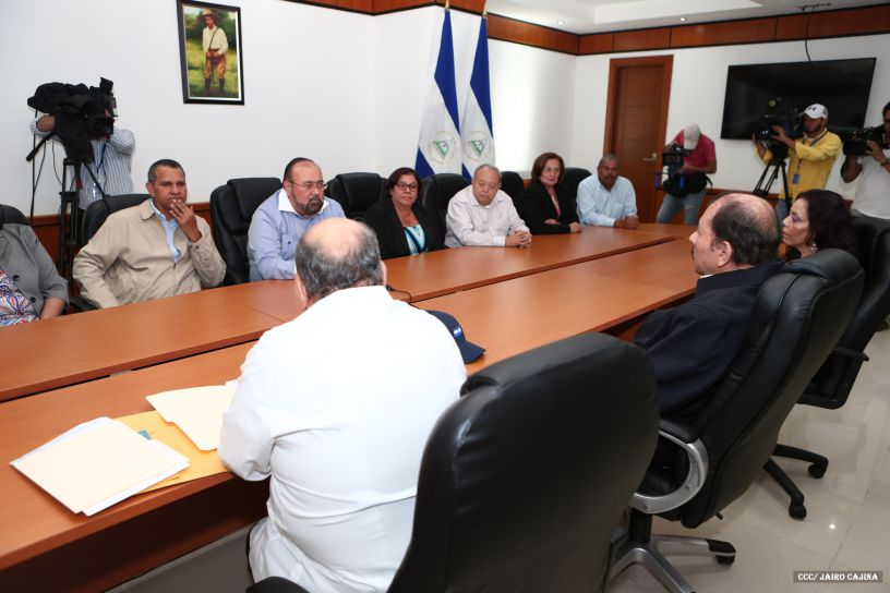 Daniel y Rosario, fórmula presidencial del Frente Sandinista y la Alianza Unida, Nicaragua Triunfa