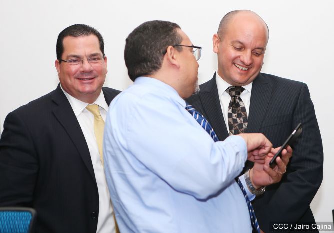 Presidente Daniel se reúne con miembros de Cargill y AMCHAM