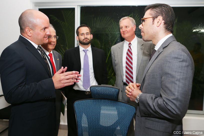 Presidente Daniel se reúne con miembros de Cargill y AMCHAM